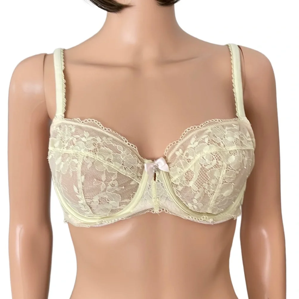 Victoria’s Secret Yellow Floral Lace Underwire Demi Bra Sheer Romantic 36C